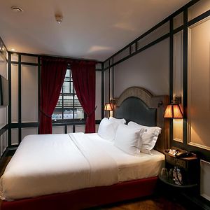 Luxe Kamer met een King Size Bed
